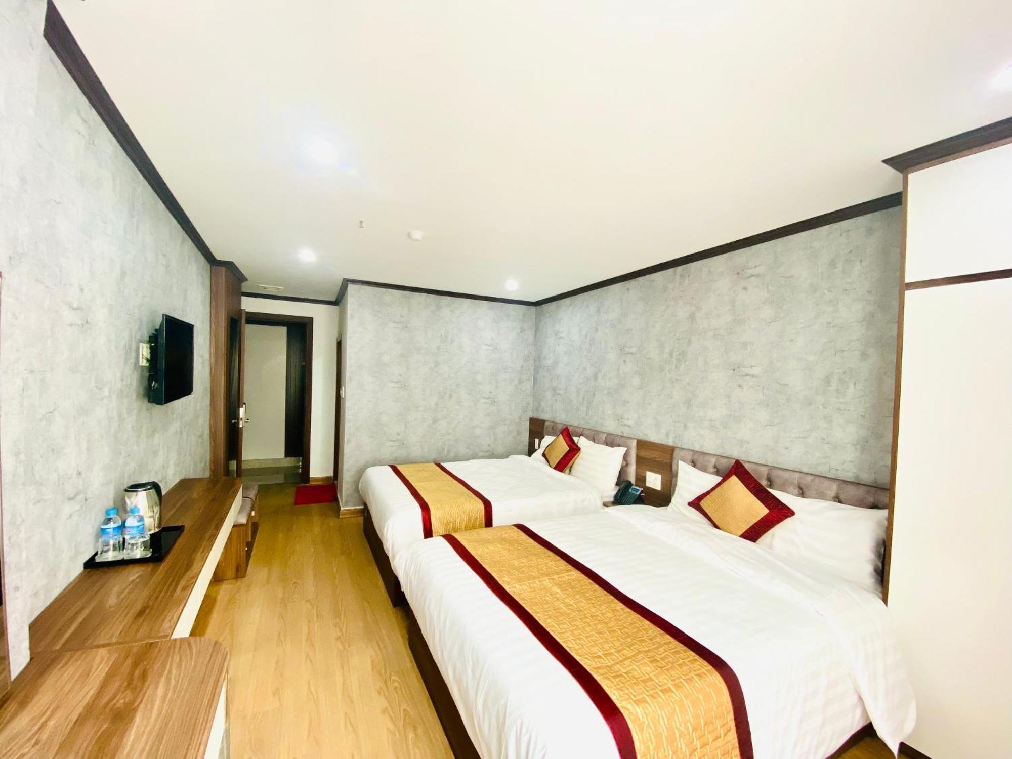 Khach San Kien Ngoc Hotel Dong Khe Sau Exterior photo
